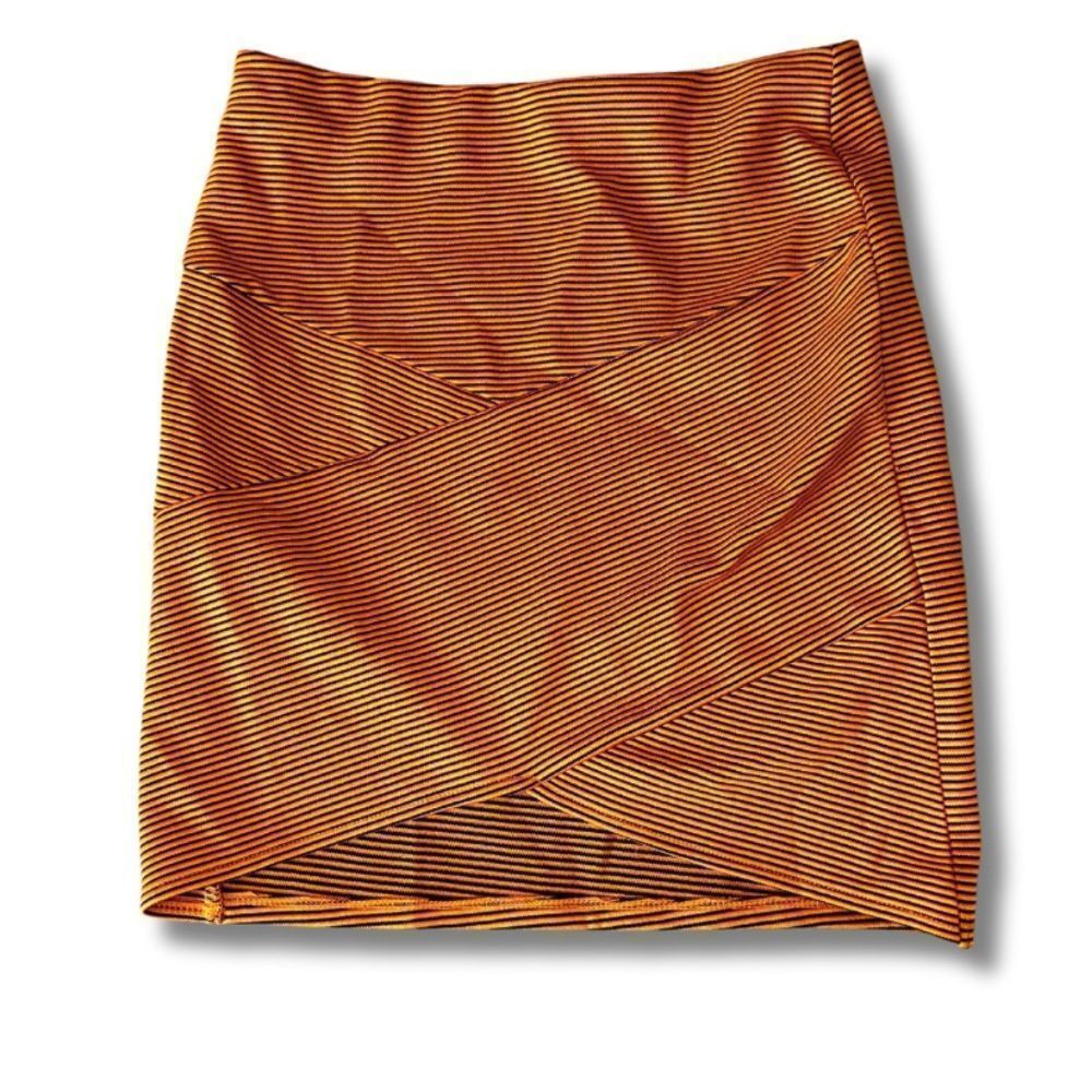 3 FOR $20 Forever 21 Small Striped Mustard Mini Skirt Size Small